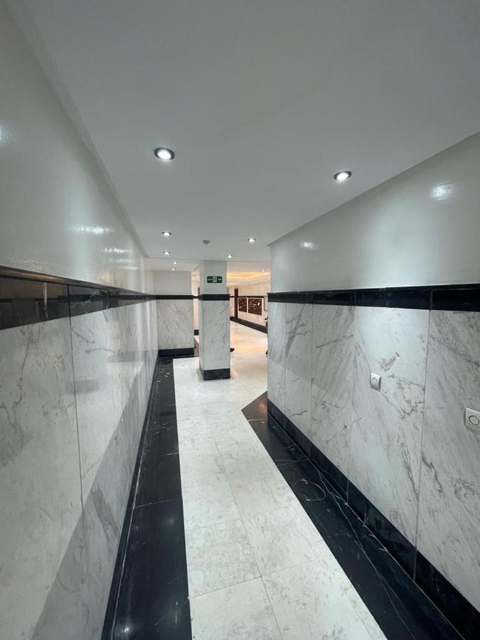 Yasmine Appartement Tangier Bagian luar foto